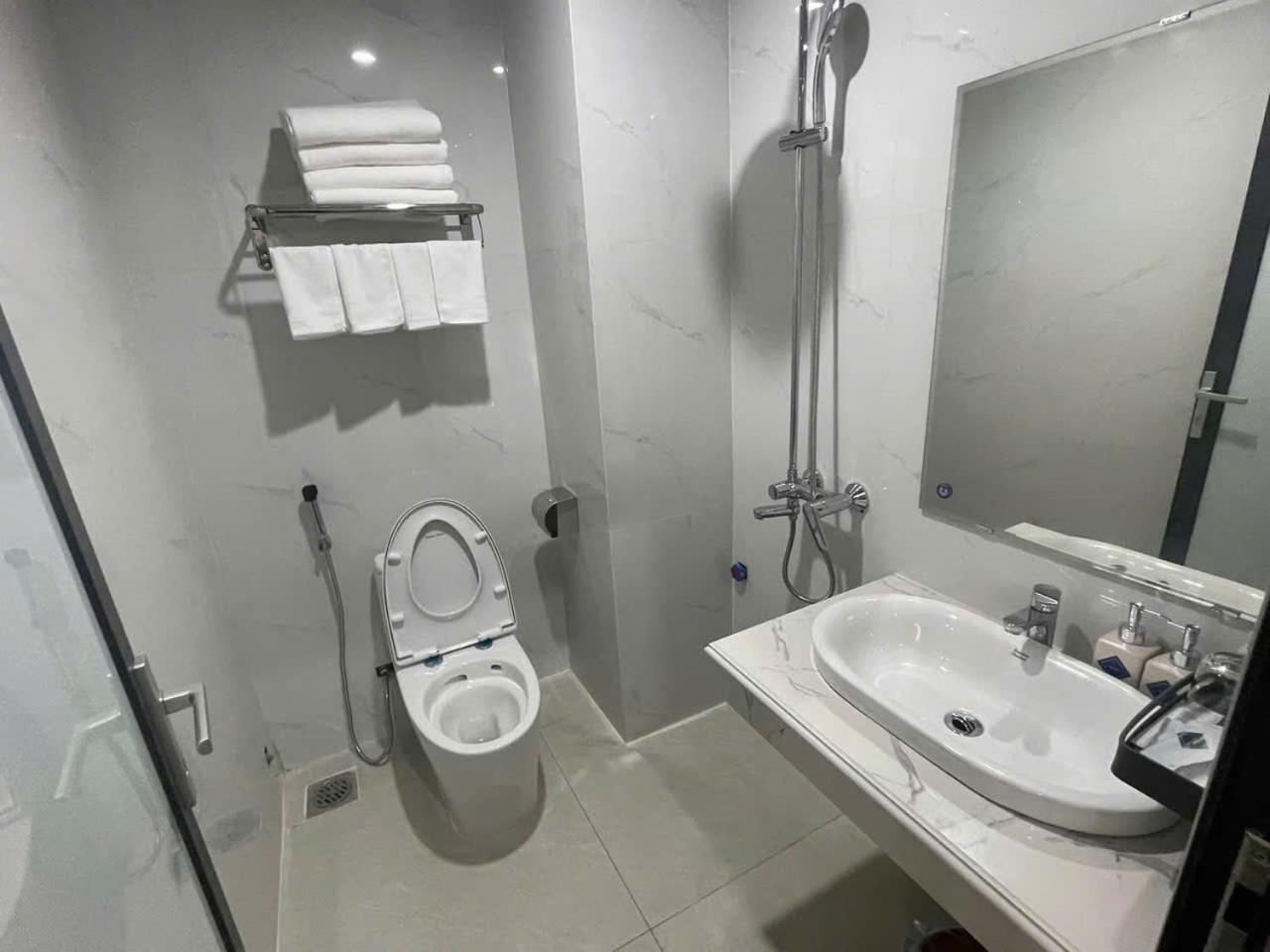 A90 Hotel Phu Ly 外观 照片